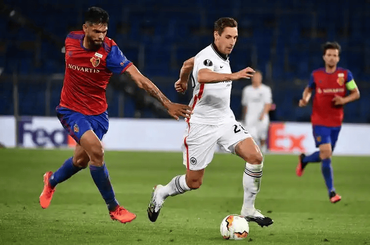 开云体育运营团队-赛地聚焦——法甲赛后热度飙升，新疆广汇防线松动，震撼外界，医务组通报恢复