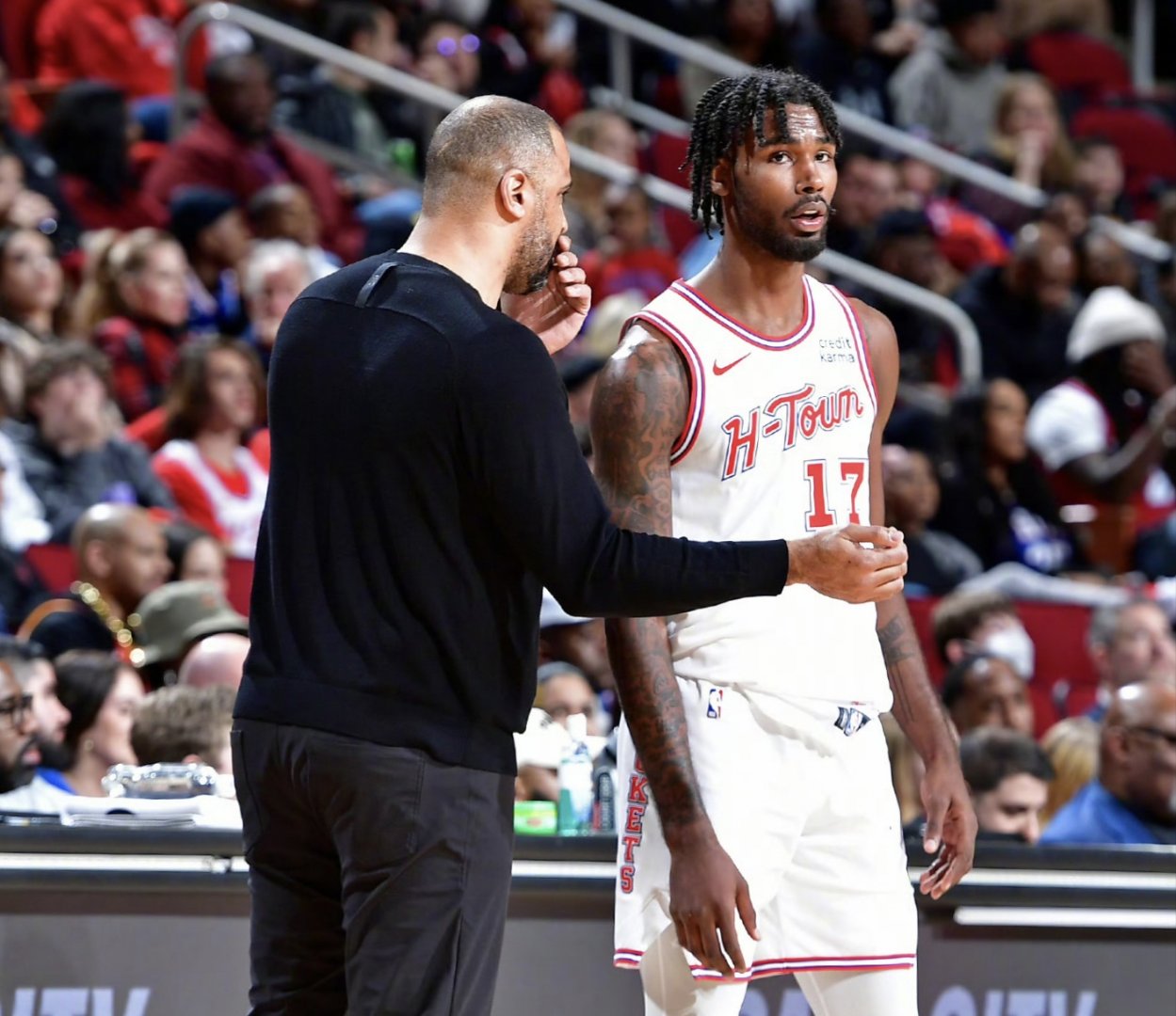 开云体育运营团队-集结日密尔沃基雄鹿调整名单以备中超，临场应变环节打磨，震撼外界，医务组通报恢复